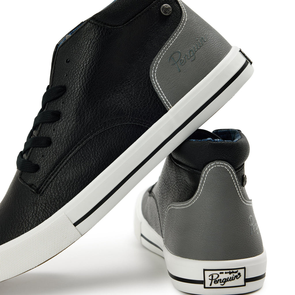 Original Penguin Men’s Miles Chukka Boots